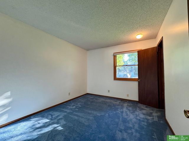 120 S Florida Avenue, York, NE 68467