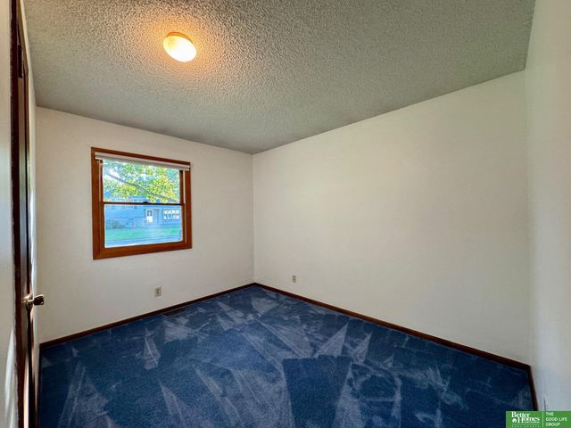 120 S Florida Avenue, York, NE 68467