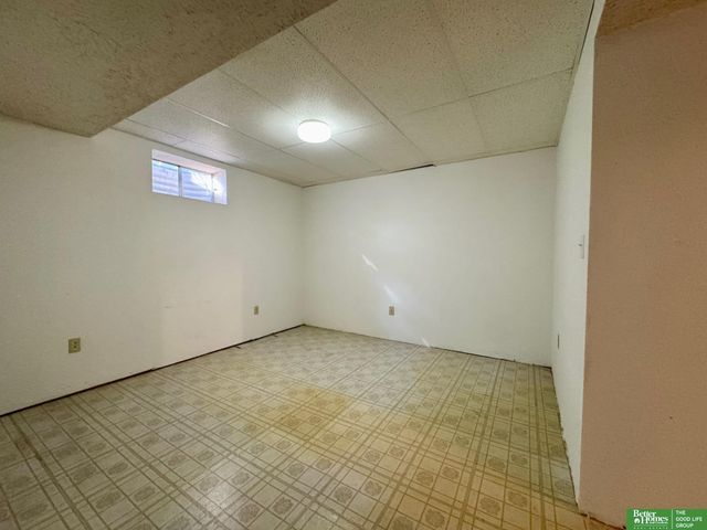 120 S Florida Avenue, York, NE 68467