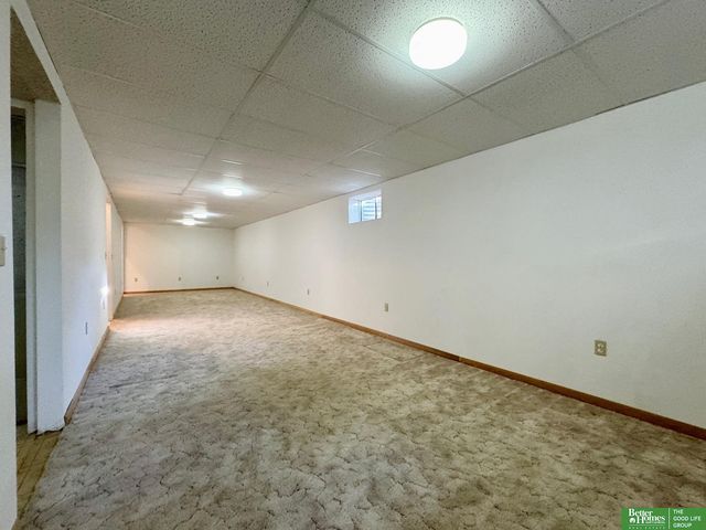 120 S Florida Avenue, York, NE 68467