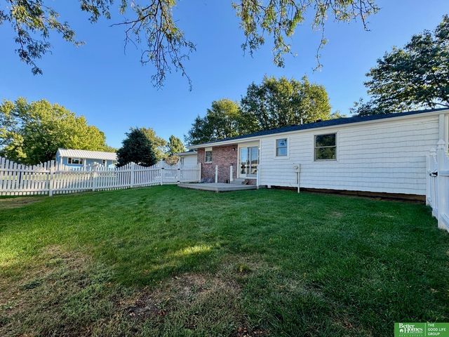 120 S Florida Avenue, York, NE 68467