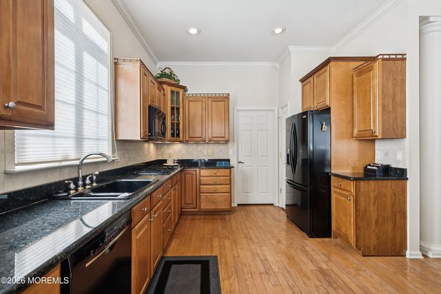 21 Rumson Court, Waretown, NJ 08758