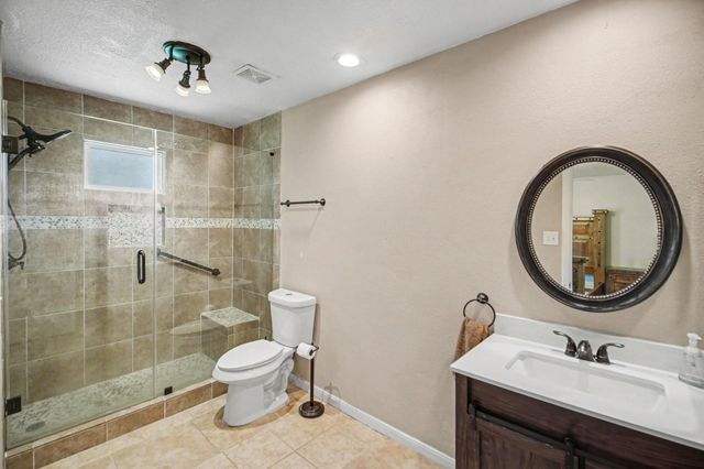 10926 Collingswood Drive, La Porte, TX 77571
