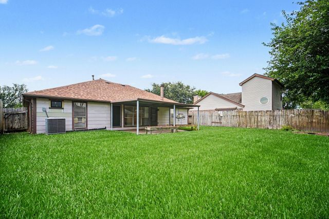 10926 Collingswood Drive, La Porte, TX 77571