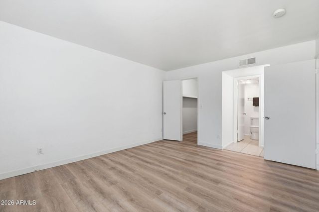 623 W Guadalupe Road 180, Mesa, AZ 85210