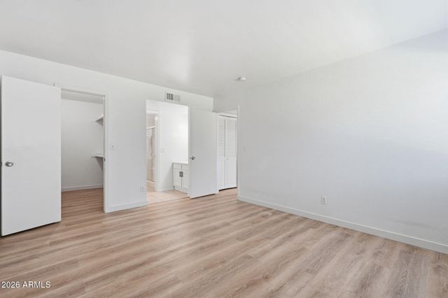 623 W Guadalupe Road 180, Mesa, AZ 85210