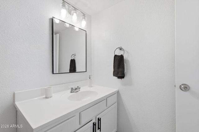 623 W Guadalupe Road 180, Mesa, AZ 85210