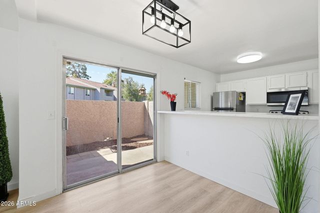 623 W Guadalupe Road 180, Mesa, AZ 85210