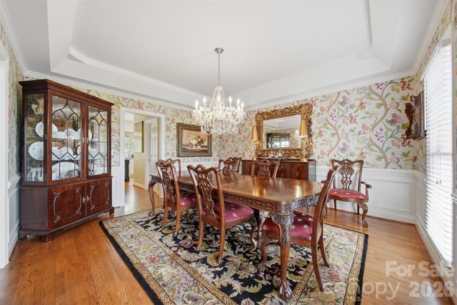 3704 8th Street Place NW, Hickory, NC 28601