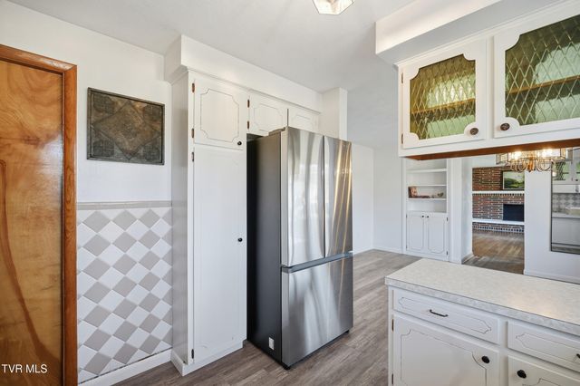 6212 Hurricane Road, Wise, VA 24293