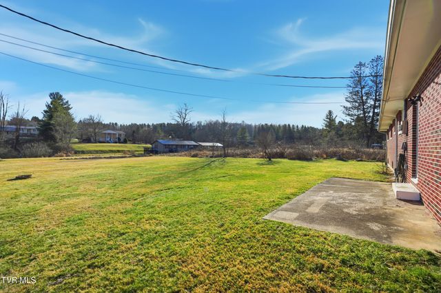 6212 Hurricane Road, Wise, VA 24293