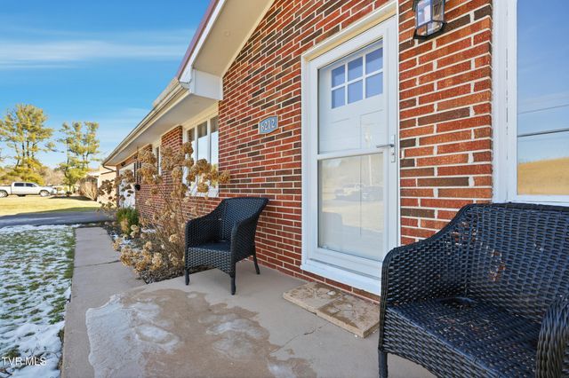 6212 Hurricane Road, Wise, VA 24293