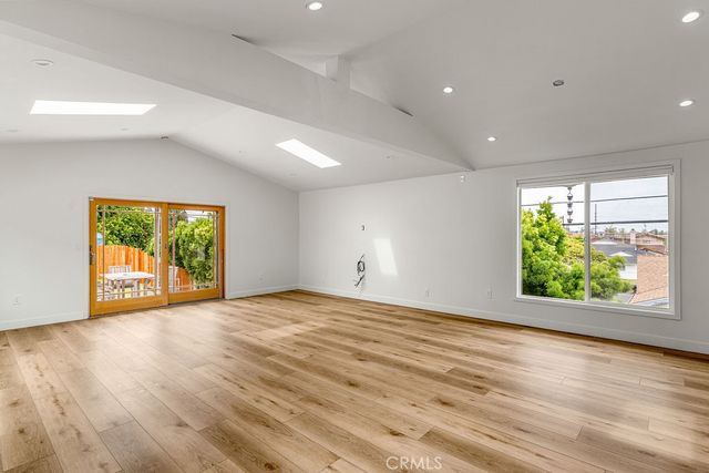 4827 Newton, Torrance, CA 90505