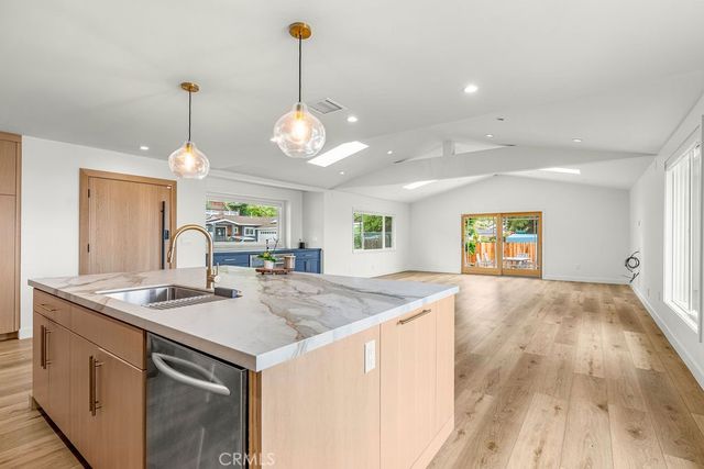 4827 Newton, Torrance, CA 90505