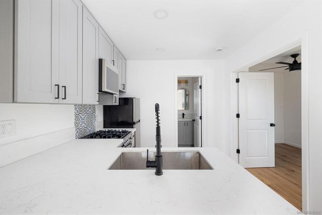 4204 4208 40th St, San Diego, CA 92105