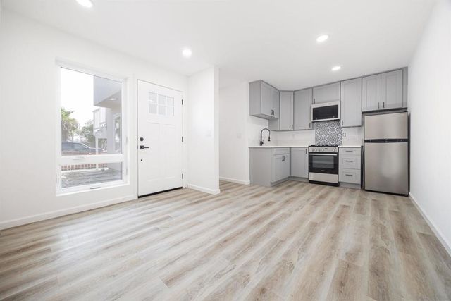 4204 4208 40th St, San Diego, CA 92105
