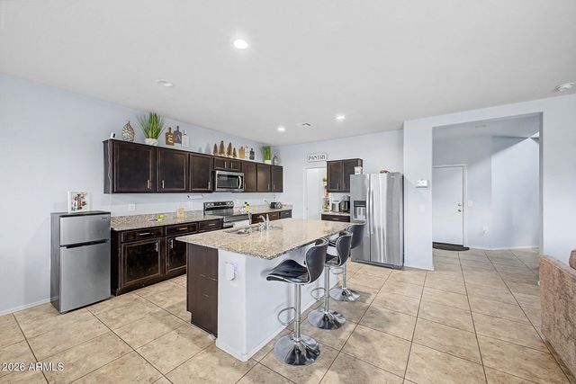 35418 W SAN ILDEFANSO Avenue, Maricopa, AZ 85138