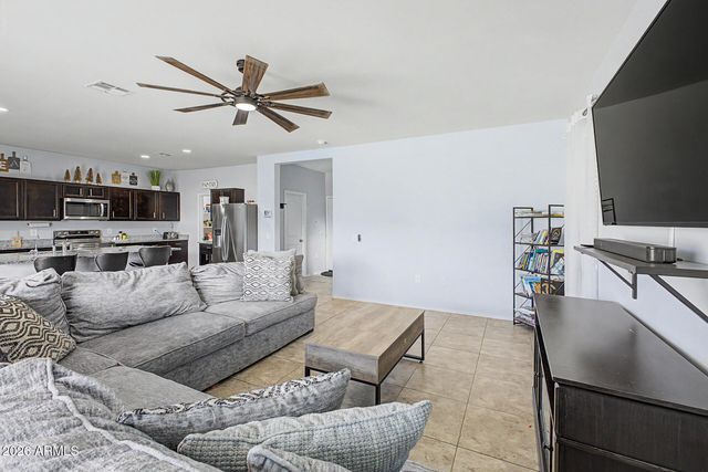 35418 W SAN ILDEFANSO Avenue, Maricopa, AZ 85138