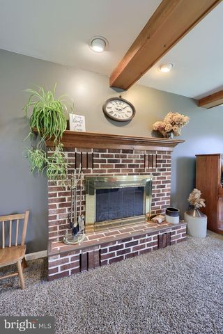 3474 CRYSTAL LN, Lancaster, PA 17601