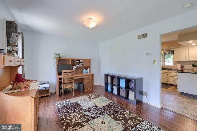 3474 CRYSTAL LN, Lancaster, PA 17601