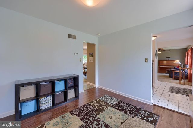 3474 CRYSTAL LN, Lancaster, PA 17601