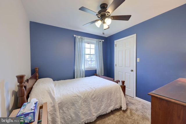 3474 CRYSTAL LN, Lancaster, PA 17601