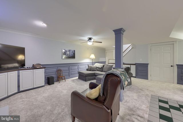 3474 CRYSTAL LN, Lancaster, PA 17601