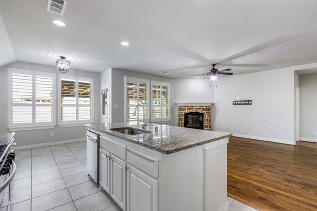 1205 Rocky Mountain Court, Celina, TX 75009