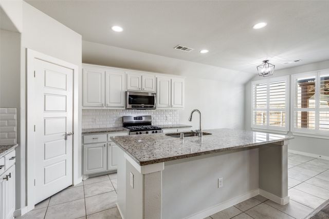 1205 Rocky Mountain Court, Celina, TX 75009