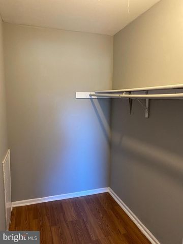 14 BERKSHIRE RD, Sicklerville, NJ 08081