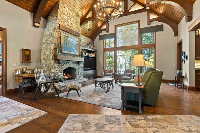 236 Palmer Way, Sunset, SC 29685