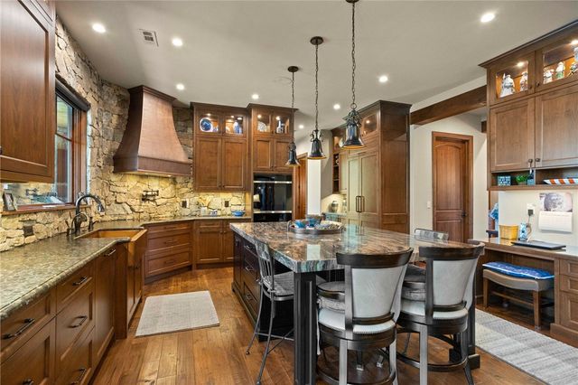 236 Palmer Way, Sunset, SC 29685