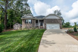 203 Macon Drive, Statesville, NC 28625