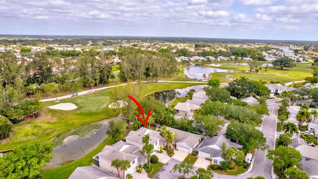 9 Admirals Court, Palm Beach Gardens, FL 33418