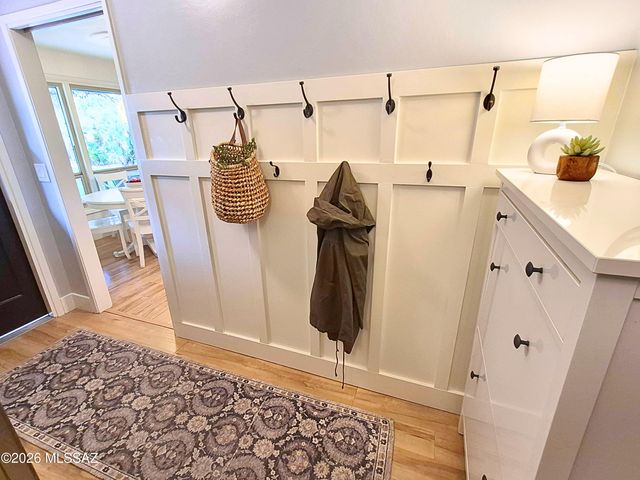 7701 E Knollwood Circle, Tucson, AZ 85750