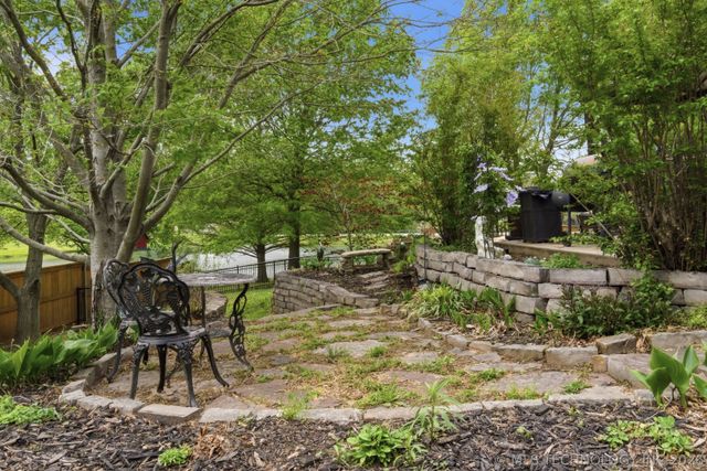 9952 E Shadowlake Drive, Claremore, OK 74017