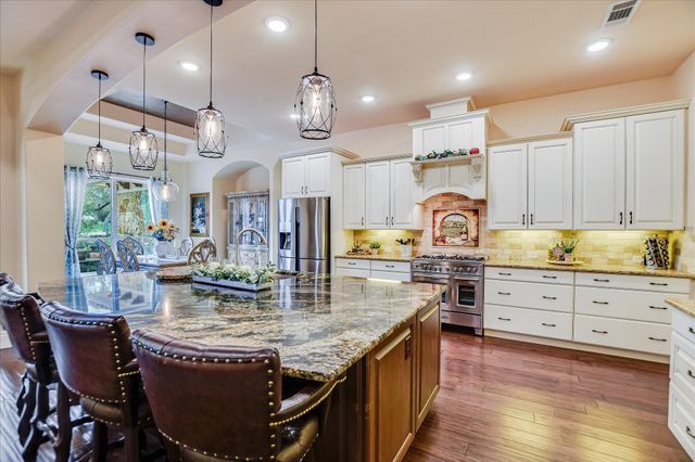 145 Chadwick DR, Georgetown, TX 78628