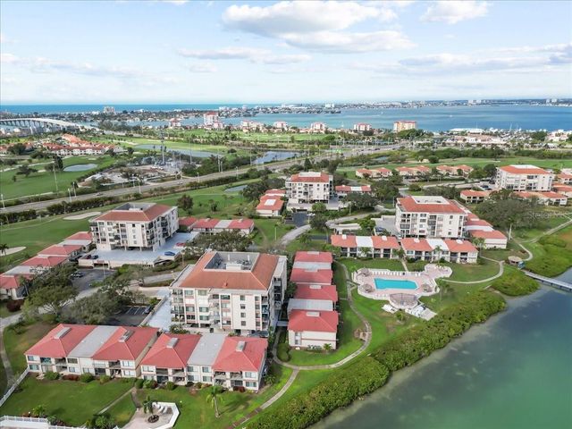 6268 PALMA DEL MAR BOULEVARD S 107, St Petersburg, FL 33715