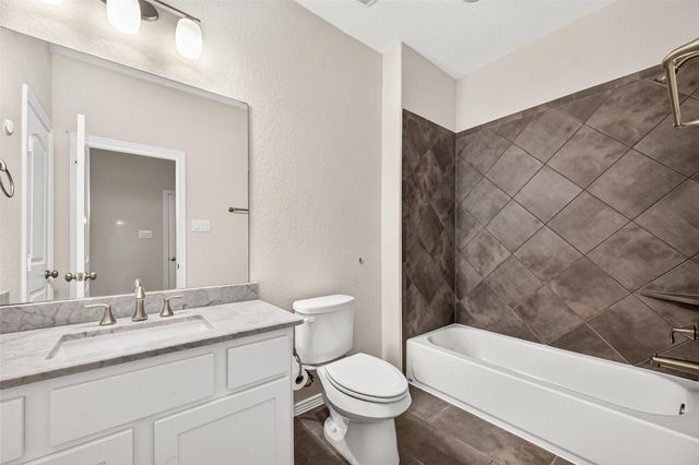 5306 Abington Creek Lane, Sugar Land, TX 77479