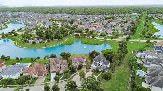 5306 Abington Creek Lane, Sugar Land, TX 77479