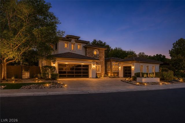 29 Desert Highlands Drive, Henderson, NV 89052