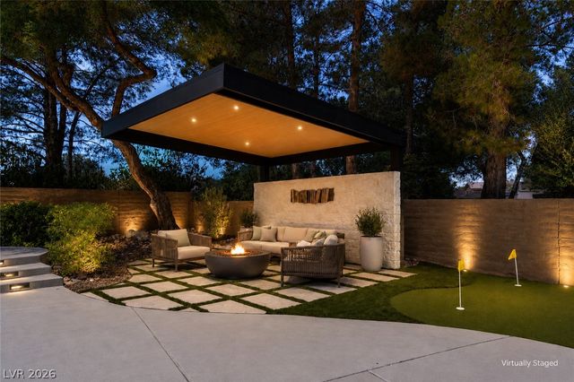 29 Desert Highlands Drive, Henderson, NV 89052