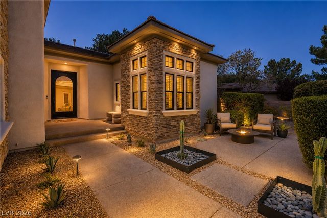 29 Desert Highlands Drive, Henderson, NV 89052