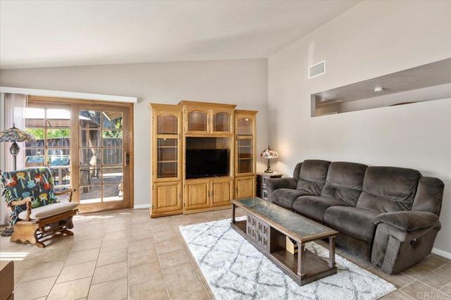 310 Sunflower, Escondido, CA 92026