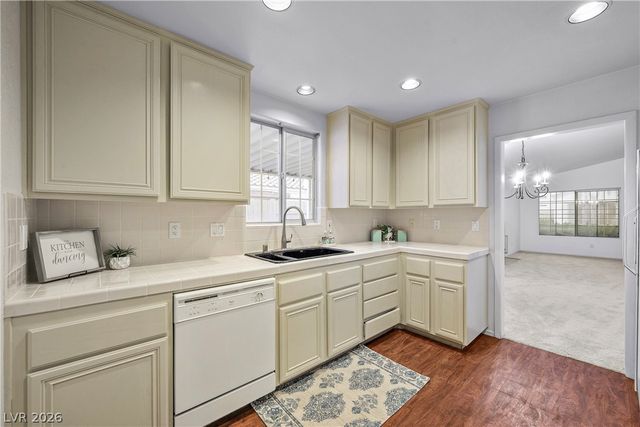 5424 Comchec Way 103, Las Vegas, NV 89108