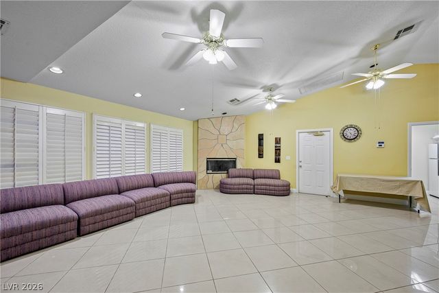 5424 Comchec Way 103, Las Vegas, NV 89108