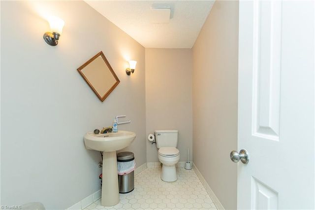 1333 Wiley Lewis Road, Greensboro, NC 27406