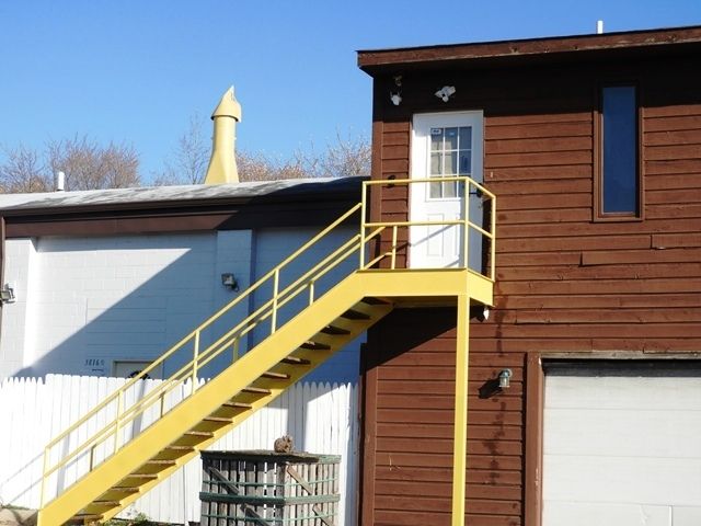 3840 Grandview Avenue B, Gurnee, IL 60031