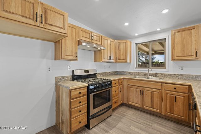 16467 N Avenida De La Canada, Tucson, AZ 85739