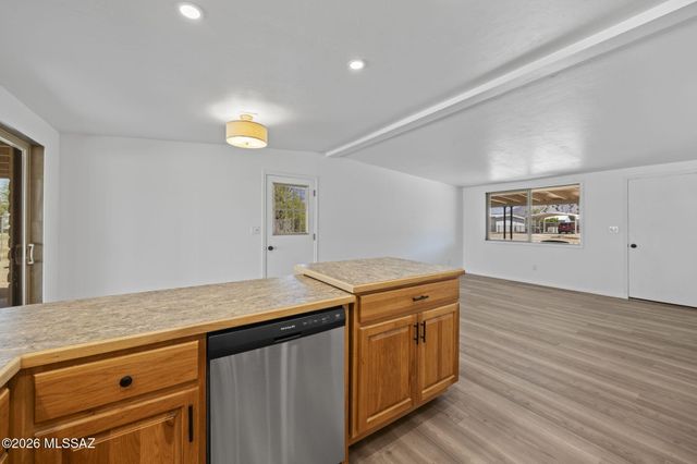 16467 N Avenida De La Canada, Tucson, AZ 85739